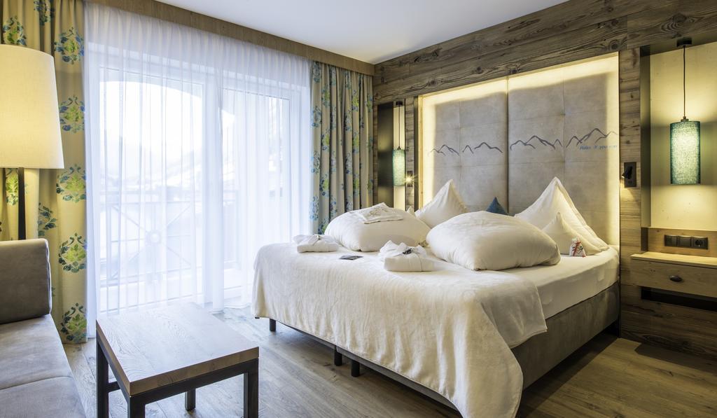 Hotel Garni Stefanie Ischgl Ngoại thất bức ảnh